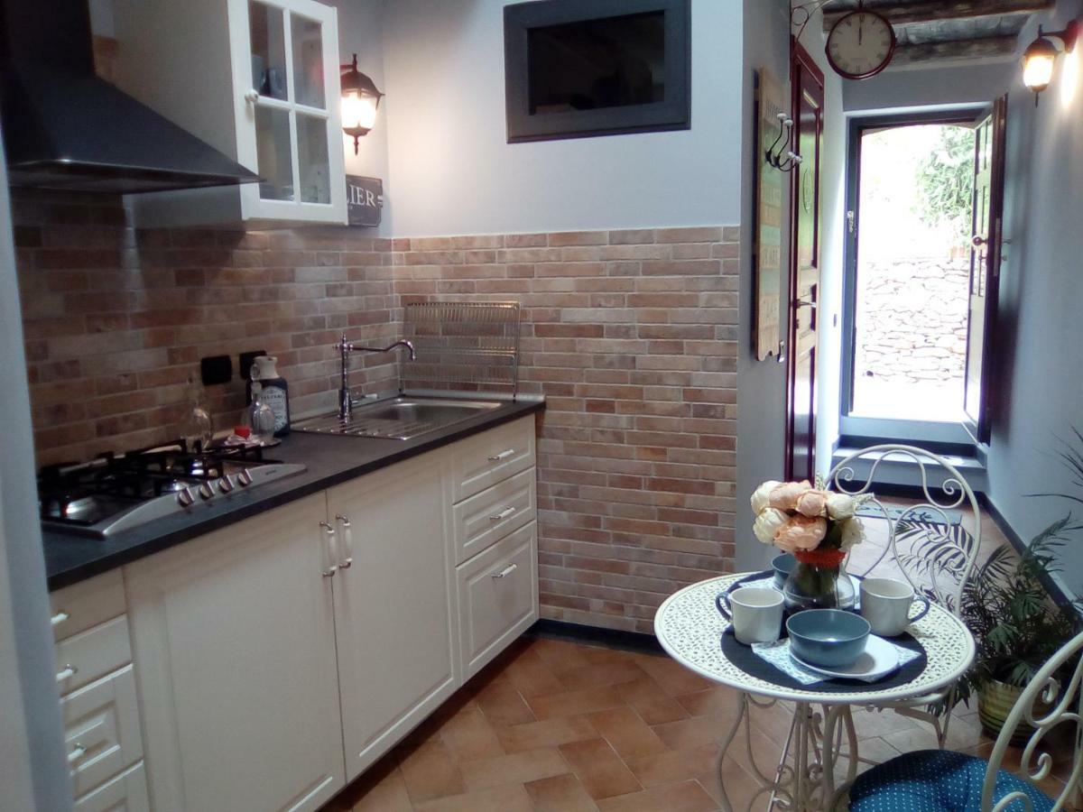 Contrada Casa Vacanze Apartment Vado Ligure Luaran gambar